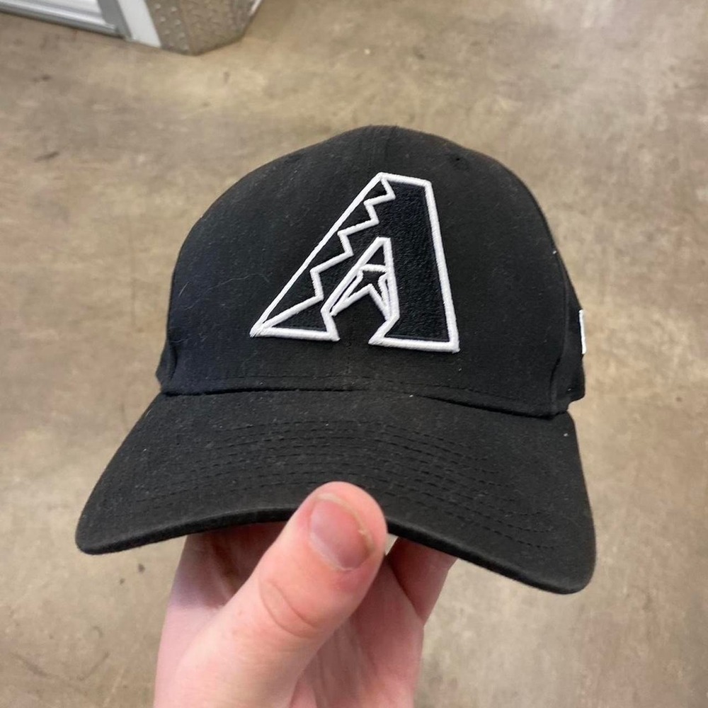 Vintage Arizona Diamondbacks Black and White A Logo New Era 9Fifty SnapBack Hat